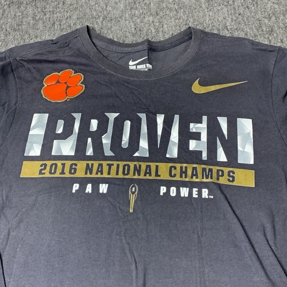 Nike Clemson Proven 2016 National Championship L/S T-shirt Size Medium - Picture 3 of 4
